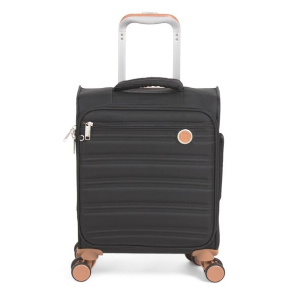 IT LUGGAGE Black 18in Fusional Softside Carry-on Spinner - Picture 1 of 2